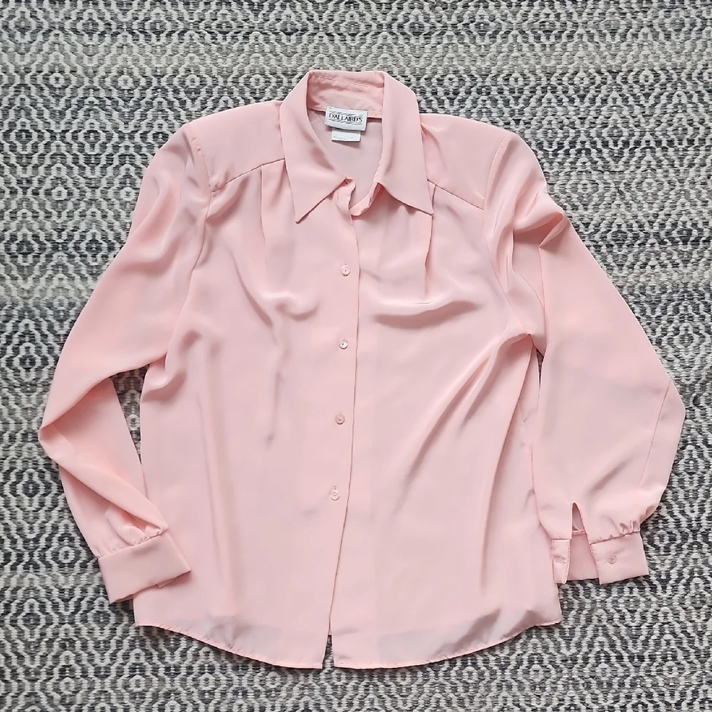Vintage Pink Peach Blouse with Ruffle Detail 🪩🕺 - Picture 4 of 10